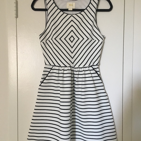 Anthropologie Maeve Black & White Dress - Size 0 - Picture 3 of 7